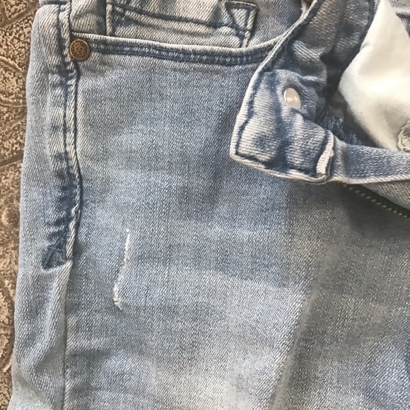 Anne Klein Skinny Ankle Jeans - Picture 4 of 6